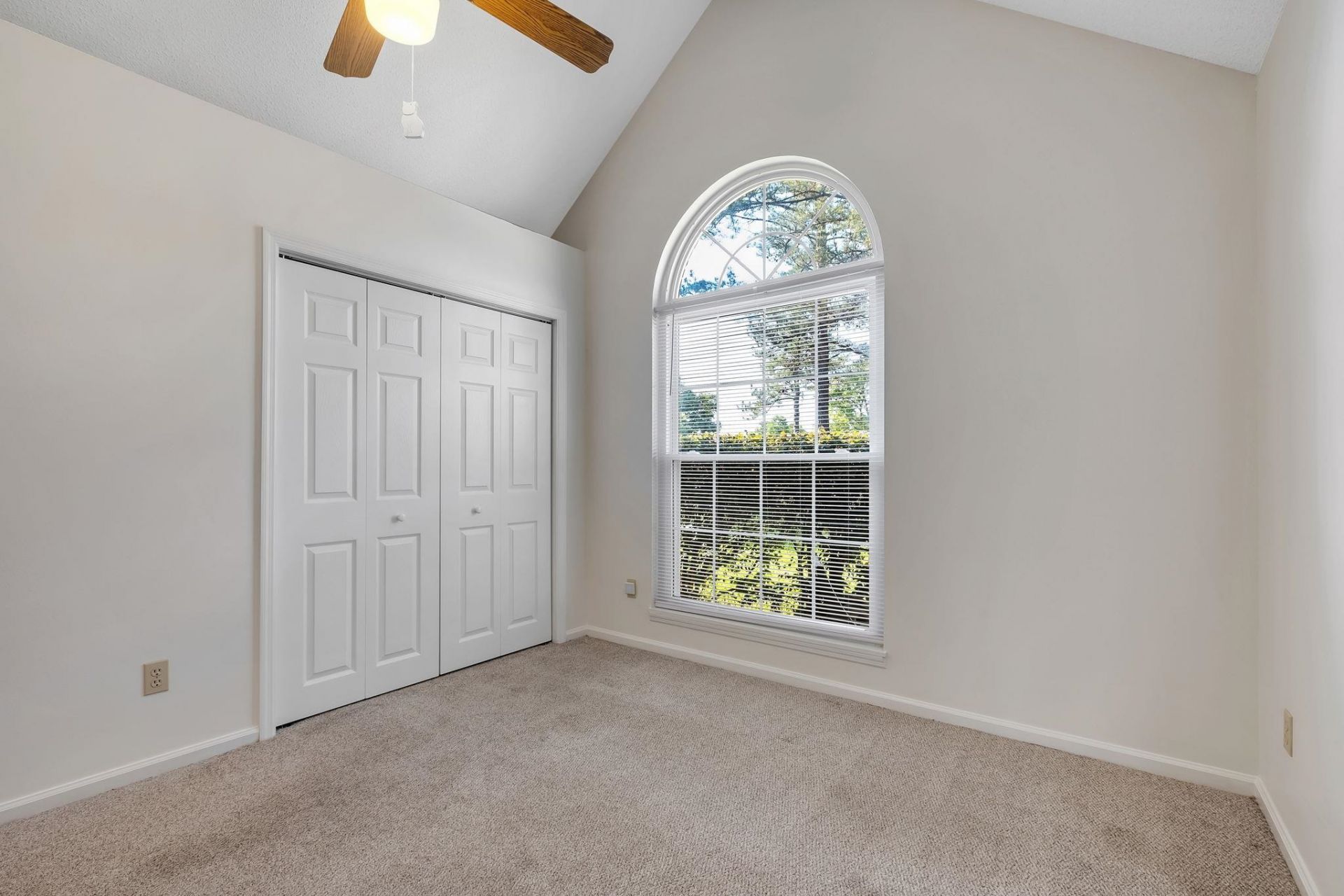 142 Lake Laurie Circle, Quincy, FL 00000 Photo
