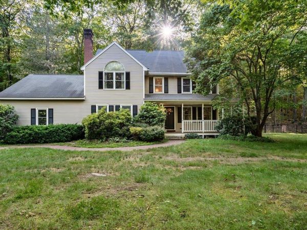 129 Cambridge Road, Bedford, NH 03110