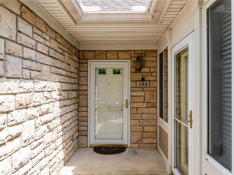 184 Edinburgh, Centerville, OH 45458 Photo 3