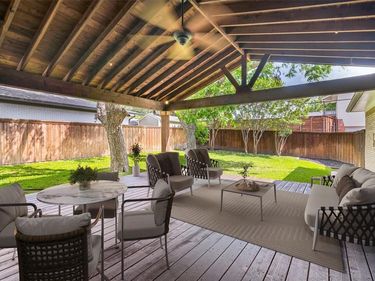 10950 Scotsmeadow Drive, Dallas, TX 75218