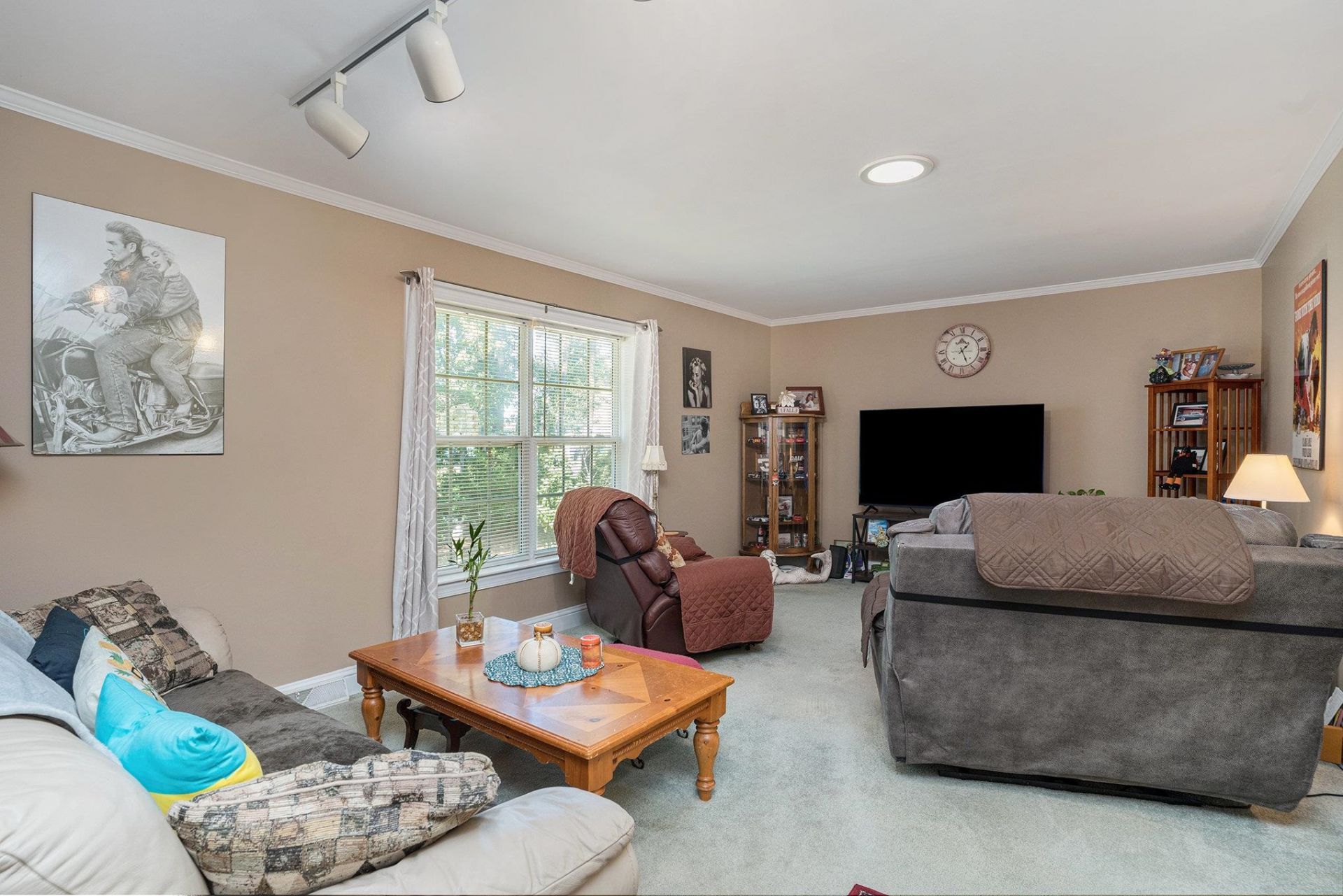 4441 Manitook Dr.  Photo 7
