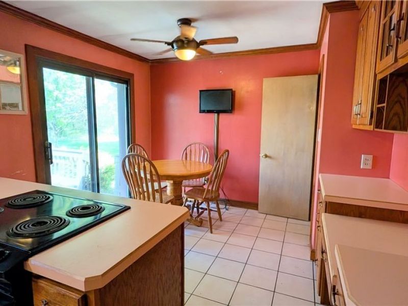 12802 Gardenside Drive , North Royalton, OH 44133 Photo 13