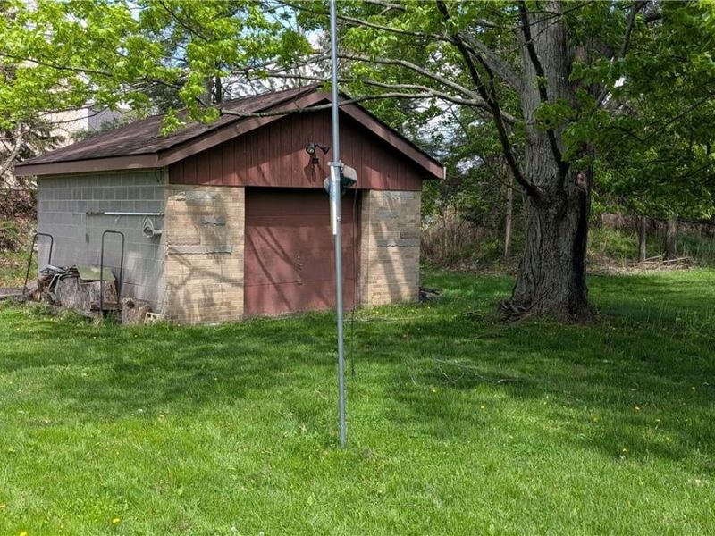 12802 Gardenside Drive , North Royalton, OH 44133 Photo 4