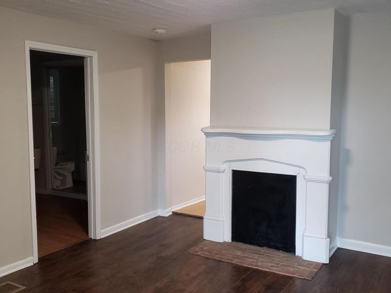 430 E Main Street, Newark, OH 43055 Photo 6