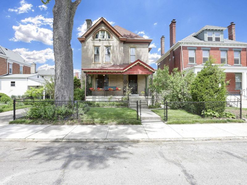 1194 Fair Avenue, Columbus, OH 43205 Photo 2