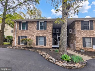 940A INNSBRUCK DRIVE, HUMMELSTOWN, PA 17036