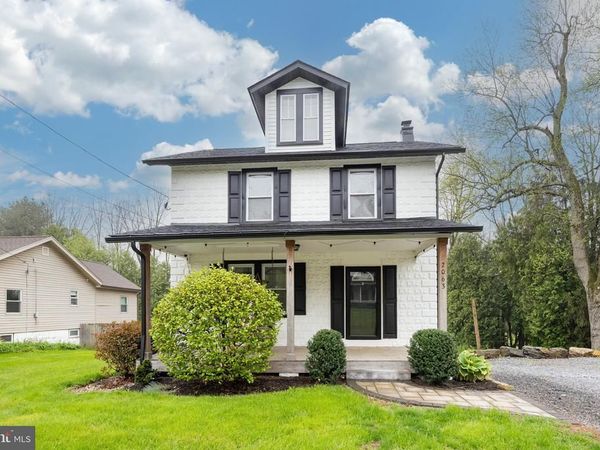 2063 VALLEY ROAD , PARKESBURG, PA 19365