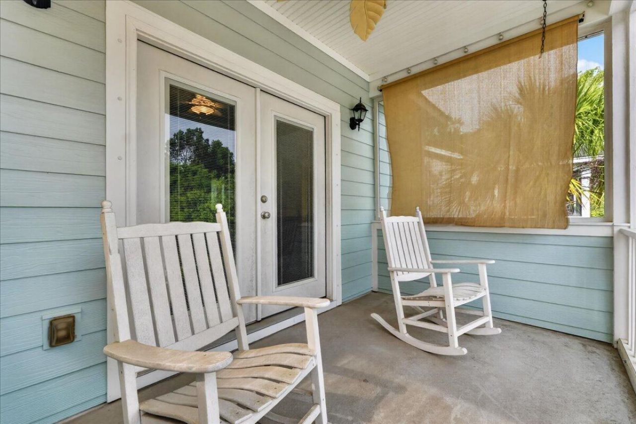 2977 Emma Lane Photo 13