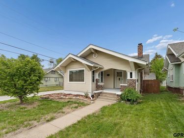 2452 Mary Street, Omaha, NE 68112