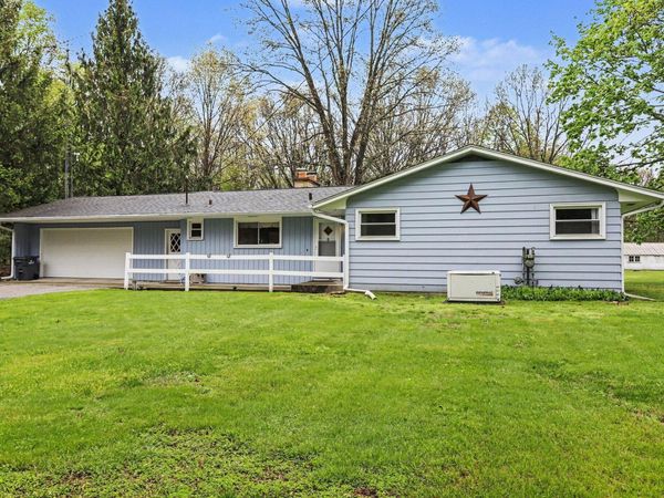 8690 E Main Street, Galesburg, MI 49053