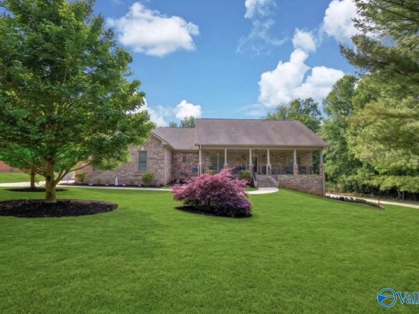 254 Cedar Crest Drive, Huntsville, AL 35806