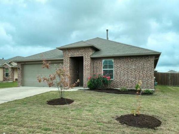 232 Voss , Kyle, TX 78640