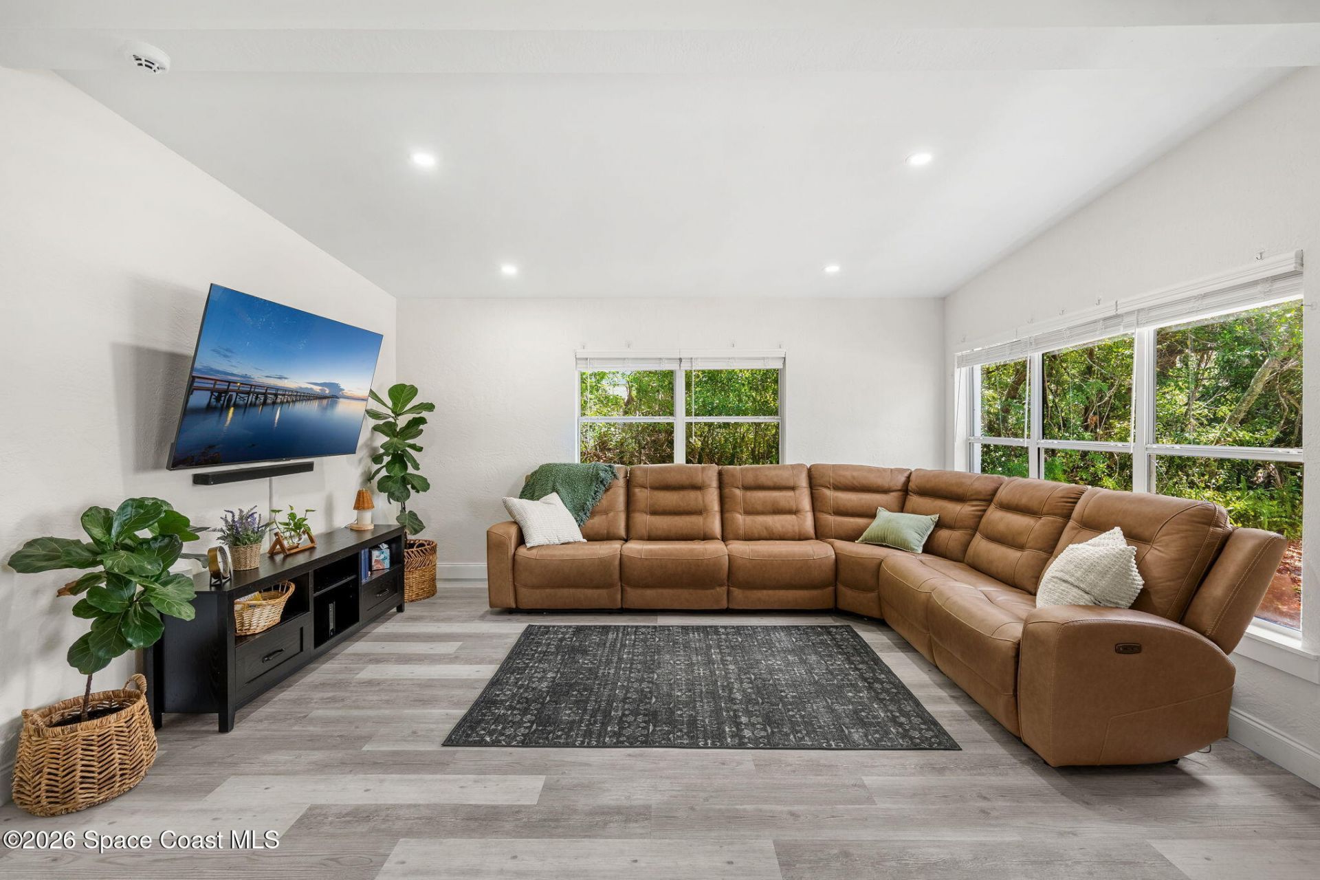 440 Charles Drive, Melbourne, FL 32935 Photo