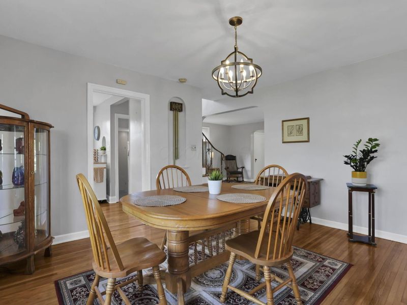 2926 Wicklow Road, Columbus, OH 43204 Photo 17