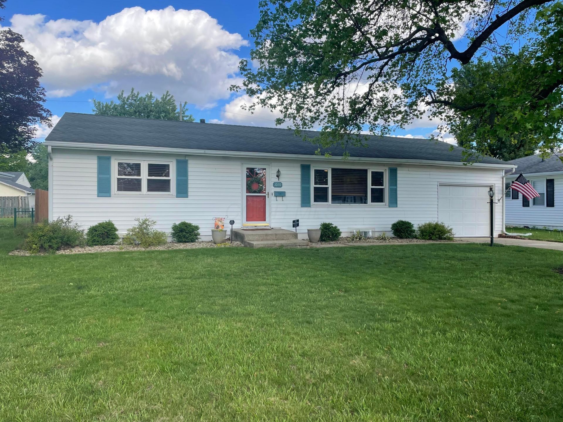 1070 Georgia Road , Circleville, OH 43113 Main Photo