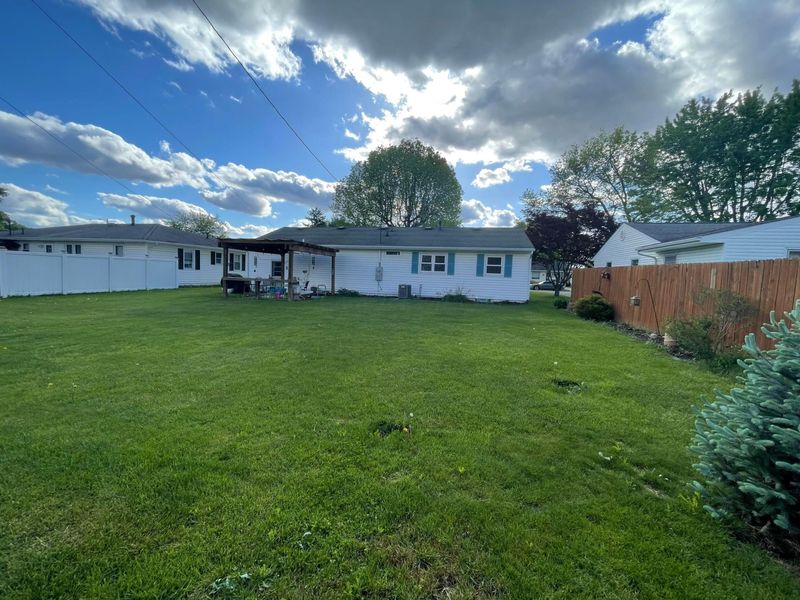 1070 Georgia Road , Circleville, OH 43113 Photo 5