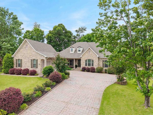 5721 Riviera Drive, Benton, AR 72019