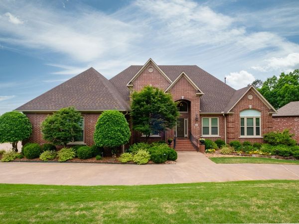 41 Bellegarde Drive, Little Rock, AR 72223