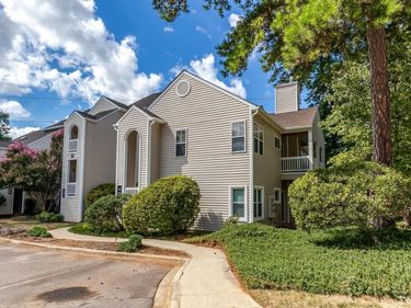 6020 Winterpointe Lane, Unit #102, Raleigh, NC 27606
