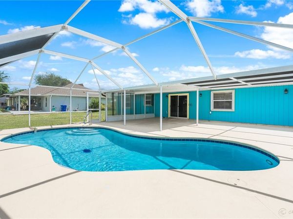 1189 Clearbrook Street, Sebastian, FL 32958