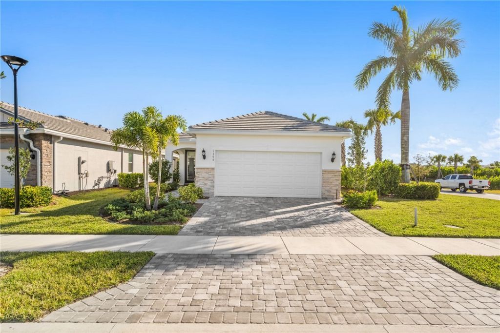 1375 Haven Circle, Vero Beach, FL 32960 Photo