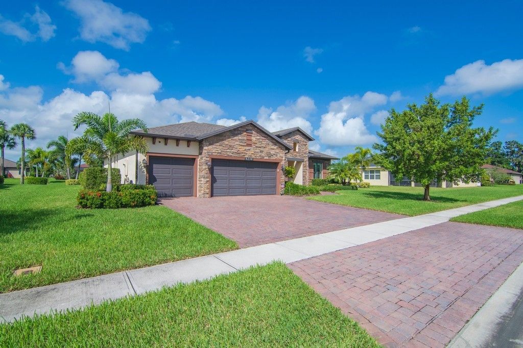 6234 Arcadia Square, Vero Beach, FL 32966 Photo