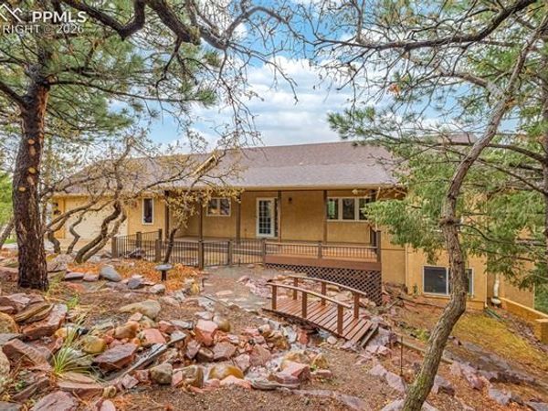 25 Leaming Road, Colorado Springs, CO 80906