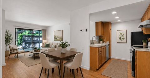 911 Fulton #417, Unit 417, Sacramento, CA 95825 Photo