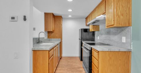 911 Fulton #417, Unit 417, Sacramento, CA 95825 Photo