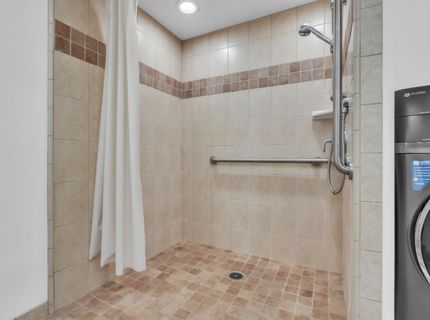 911 Fulton #417, Unit 417, Sacramento, CA 95825 Photo