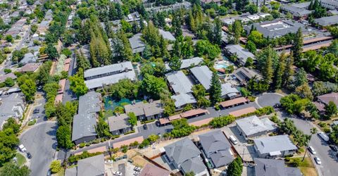 911 Fulton #417, Unit 417, Sacramento, CA 95825 Photo