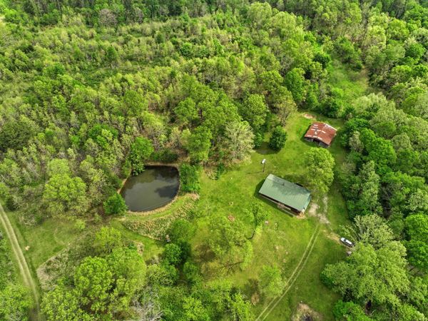 21121 Arroll Road , Summersville, MO 65571