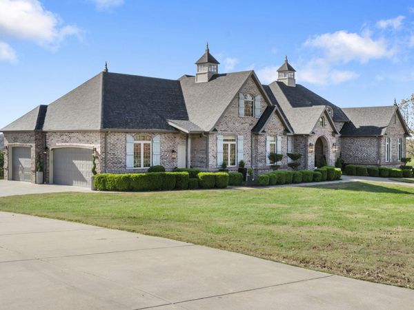 9386 E Maple Ridge Lane, Strafford, MO 65757
