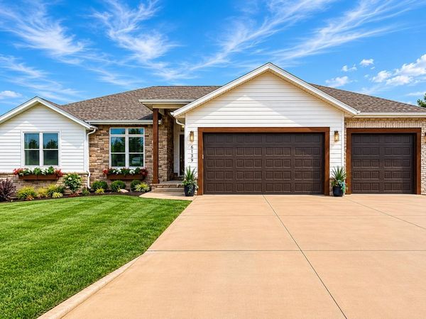 6139 S Dollison Avenue, Springfield, MO 65810