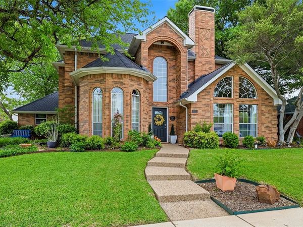 812 Sylvan Creek Drive, Lewisville, TX 75067