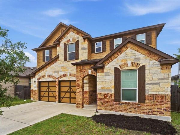 282 Crimson LN , Kyle, TX 78640