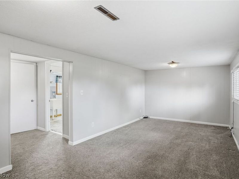 902 Cleveland Road W, Huron, OH 44839 Photo 12