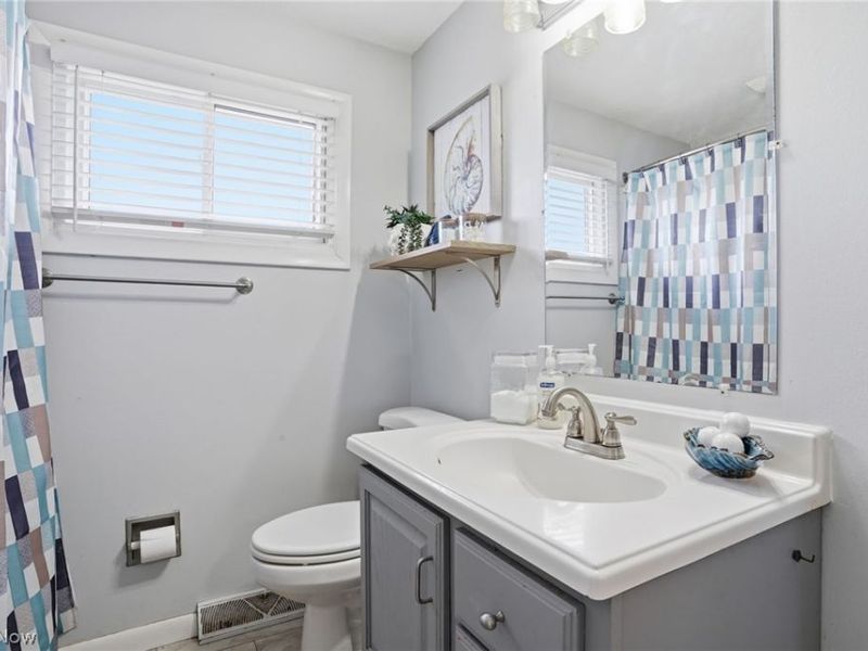 902 Cleveland Road W, Huron, OH 44839 Photo 17