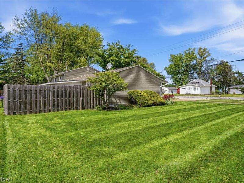 902 Cleveland Road W, Huron, OH 44839 Photo 26
