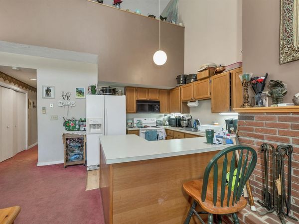 40 Davis Road, Unit J3, Plymouth, NH 03264