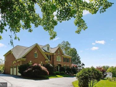 11133 OAKTON ROAD, OAKTON, VA 22124