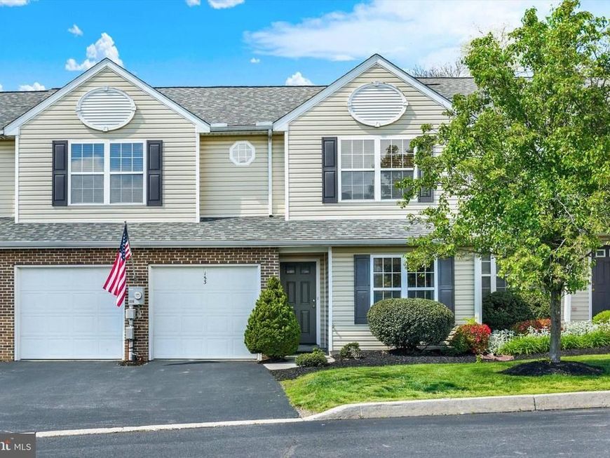 153 Peregrine Lane, Hummelstown, PA 17036 Main Photo