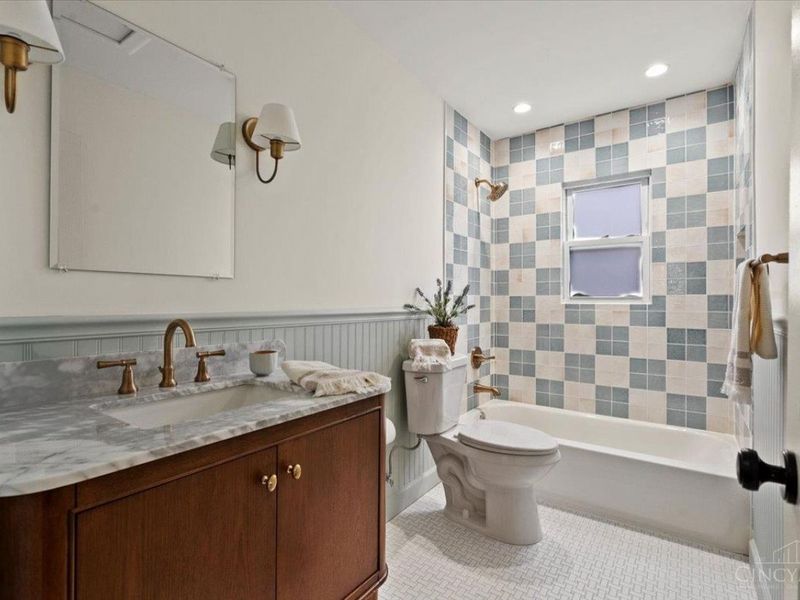 8302 York Street, Deer Park, OH 45236 Photo 12