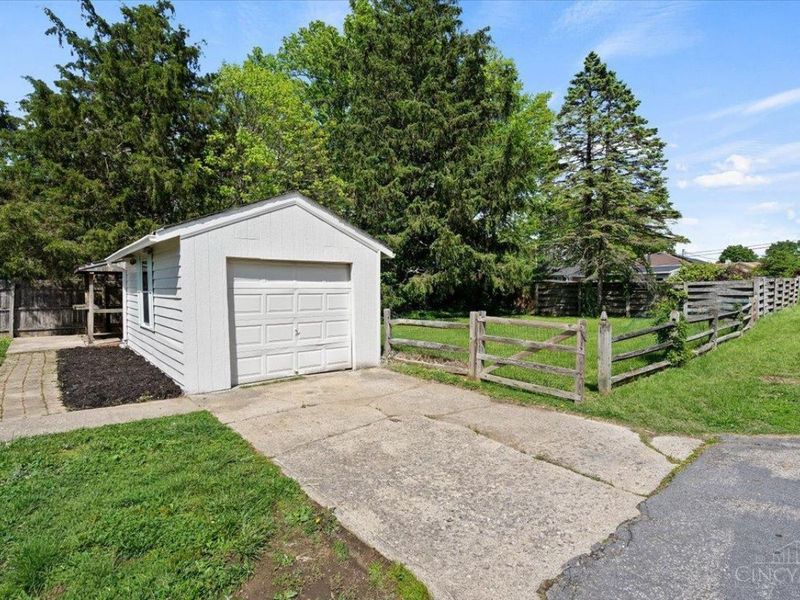 8302 York Street, Deer Park, OH 45236 Photo 24
