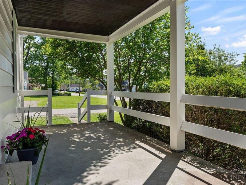 8302 York Street, Deer Park, OH 45236 Photo 3