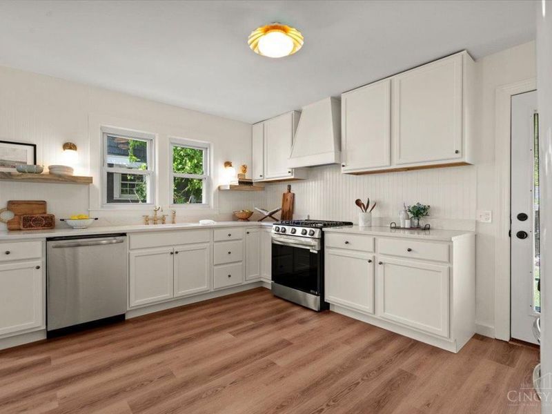 8302 York Street, Deer Park, OH 45236 Photo 7
