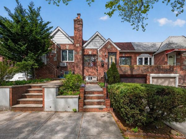 32-30 190th Street , Flushing, NY 11358
