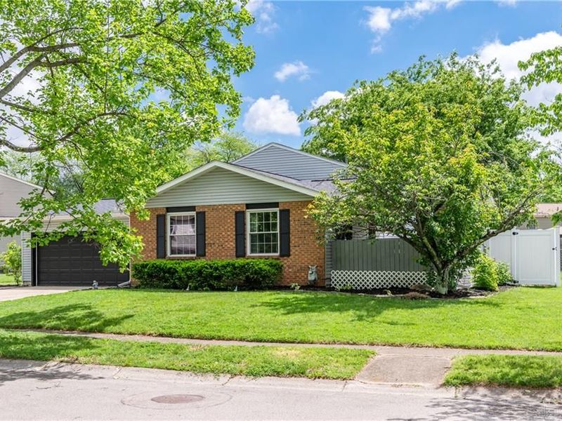 4500 Rainbrook Way, Huber Heights, OH 45424 Photo 3