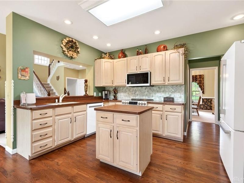 1111 Chisolm Trail, Washington Township, OH 45458 Photo 22
