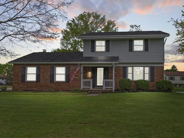 855 Loire Valley Circle , Marion, OH 43302